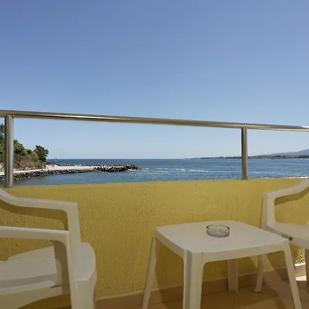 Marina ホテル キテン