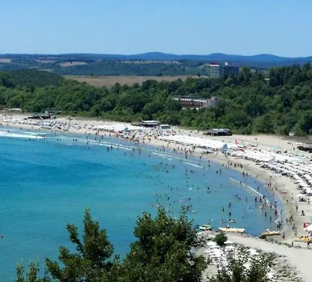 Marina Hotel 3*